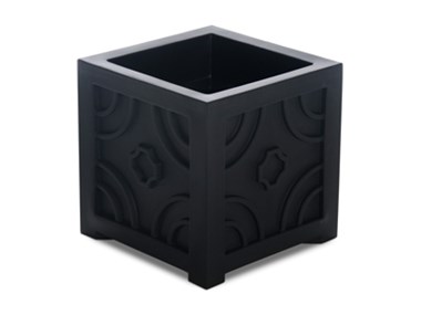 Picture of Savannah Patio Planter 16x16 Black